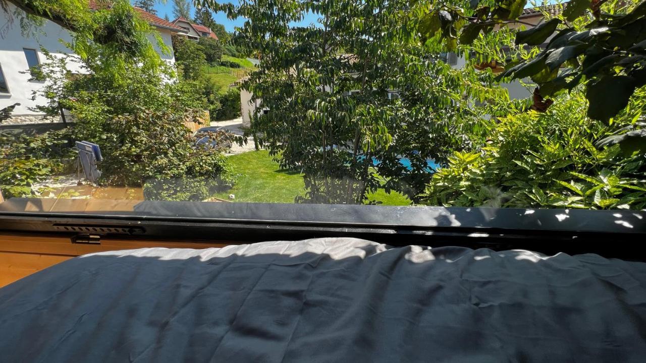 La Cabane Du 375, Piscine Clim,Jacuzzi Et Insolite Saint-Jean-de-Moirans Eksteriør billede